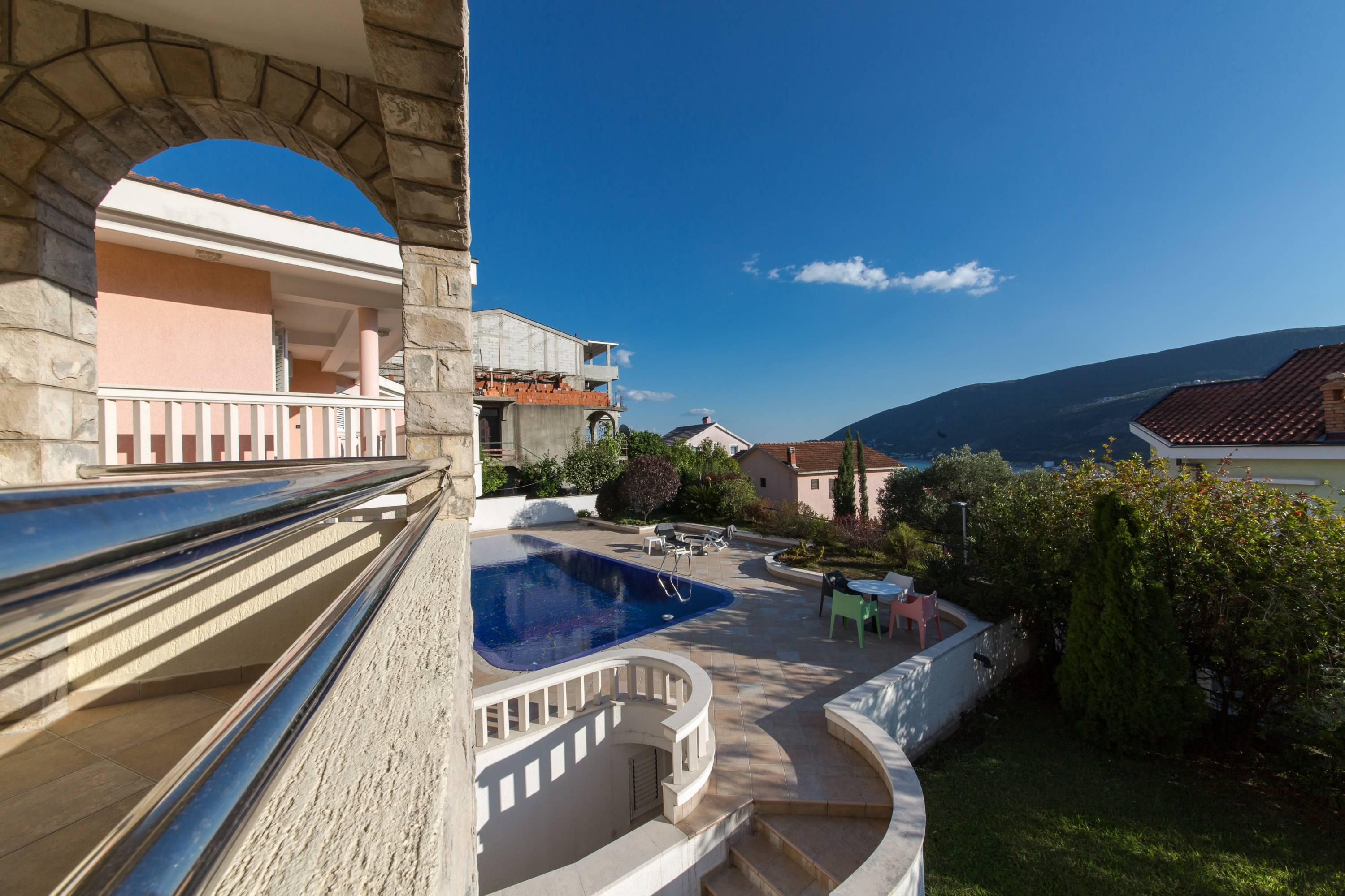 Apartments P&N Resort Херцег-Нови Экстерьер фото