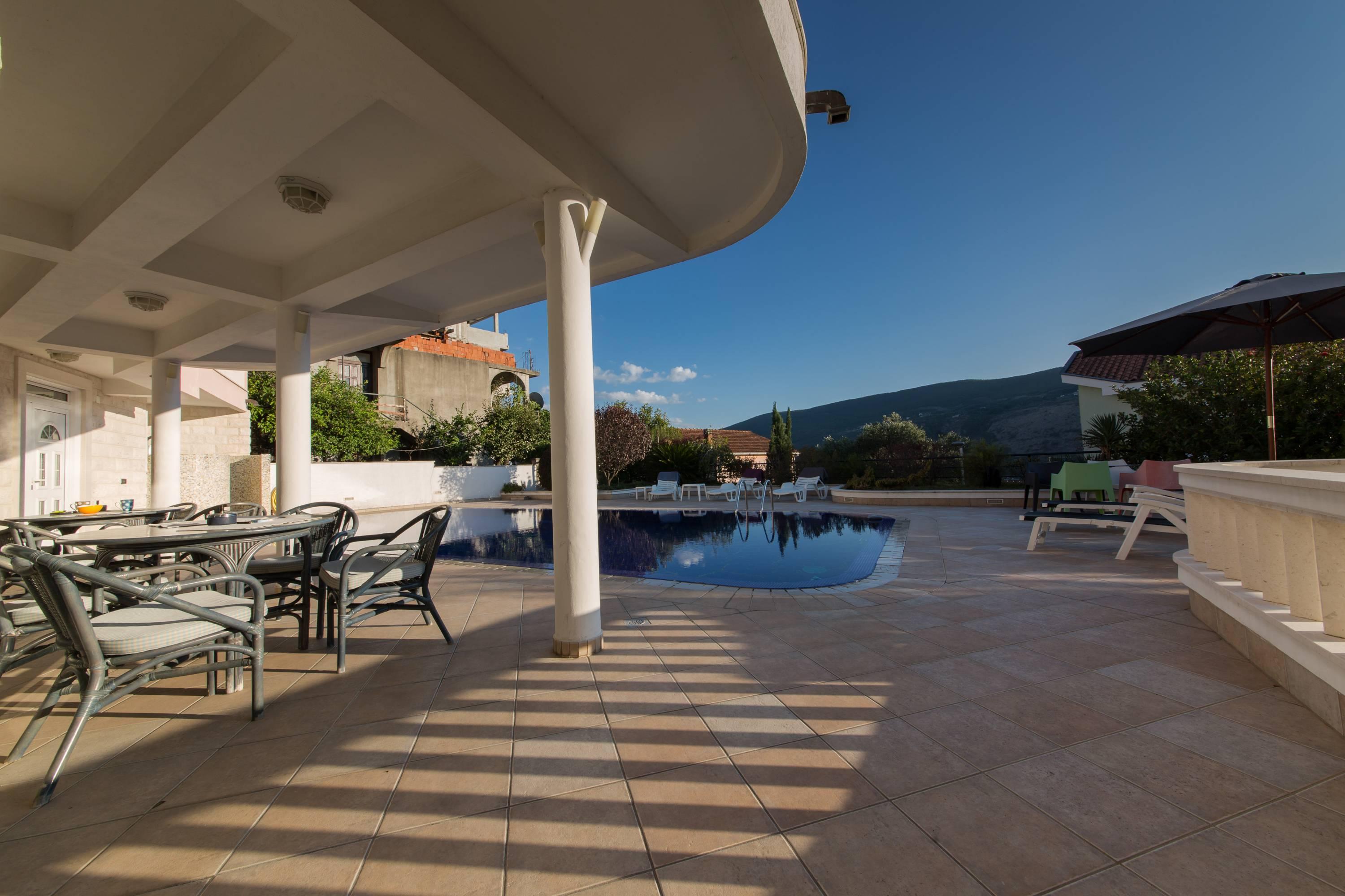 Apartments P&N Resort Херцег-Нови Экстерьер фото