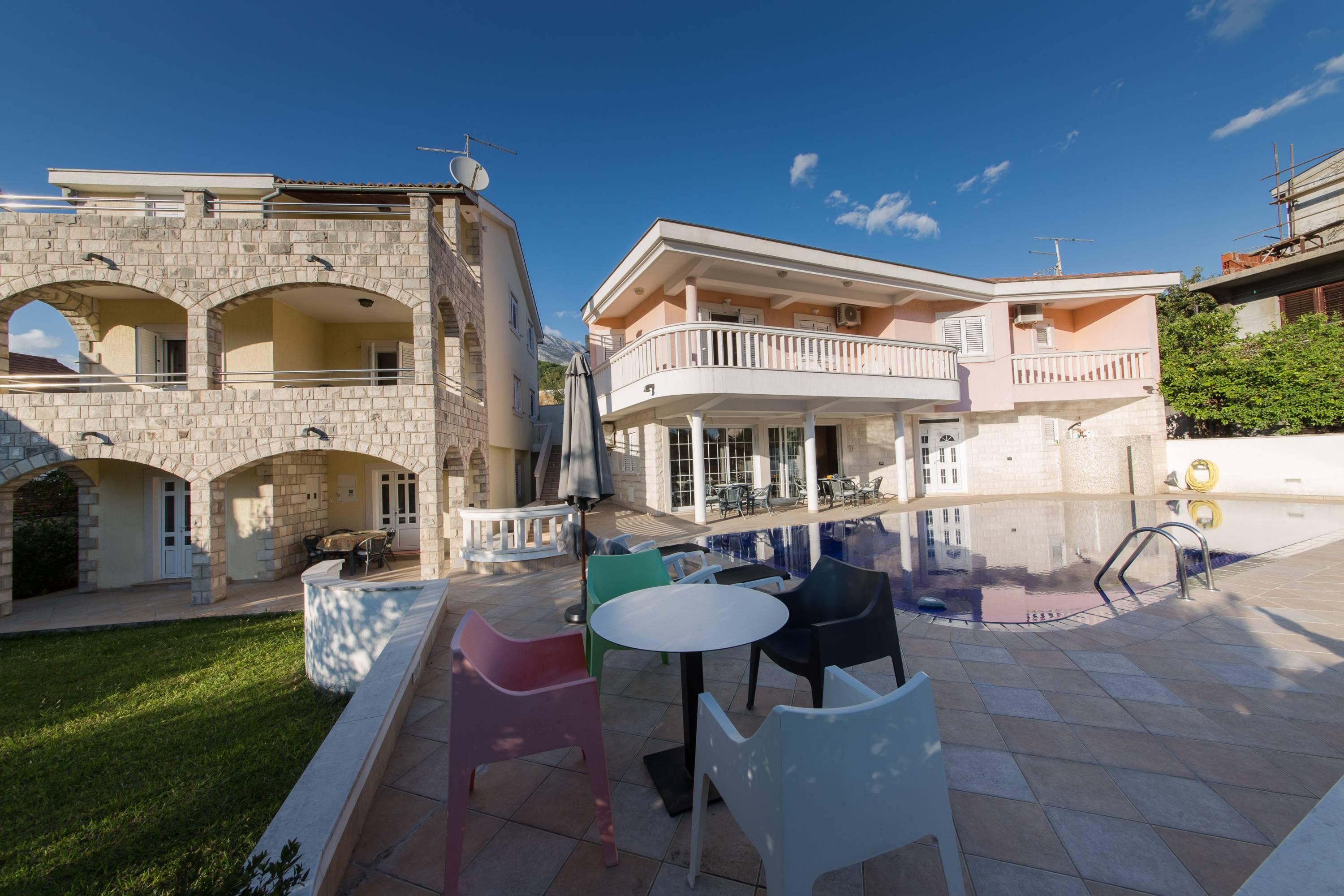 Apartments P&N Resort Херцег-Нови Экстерьер фото