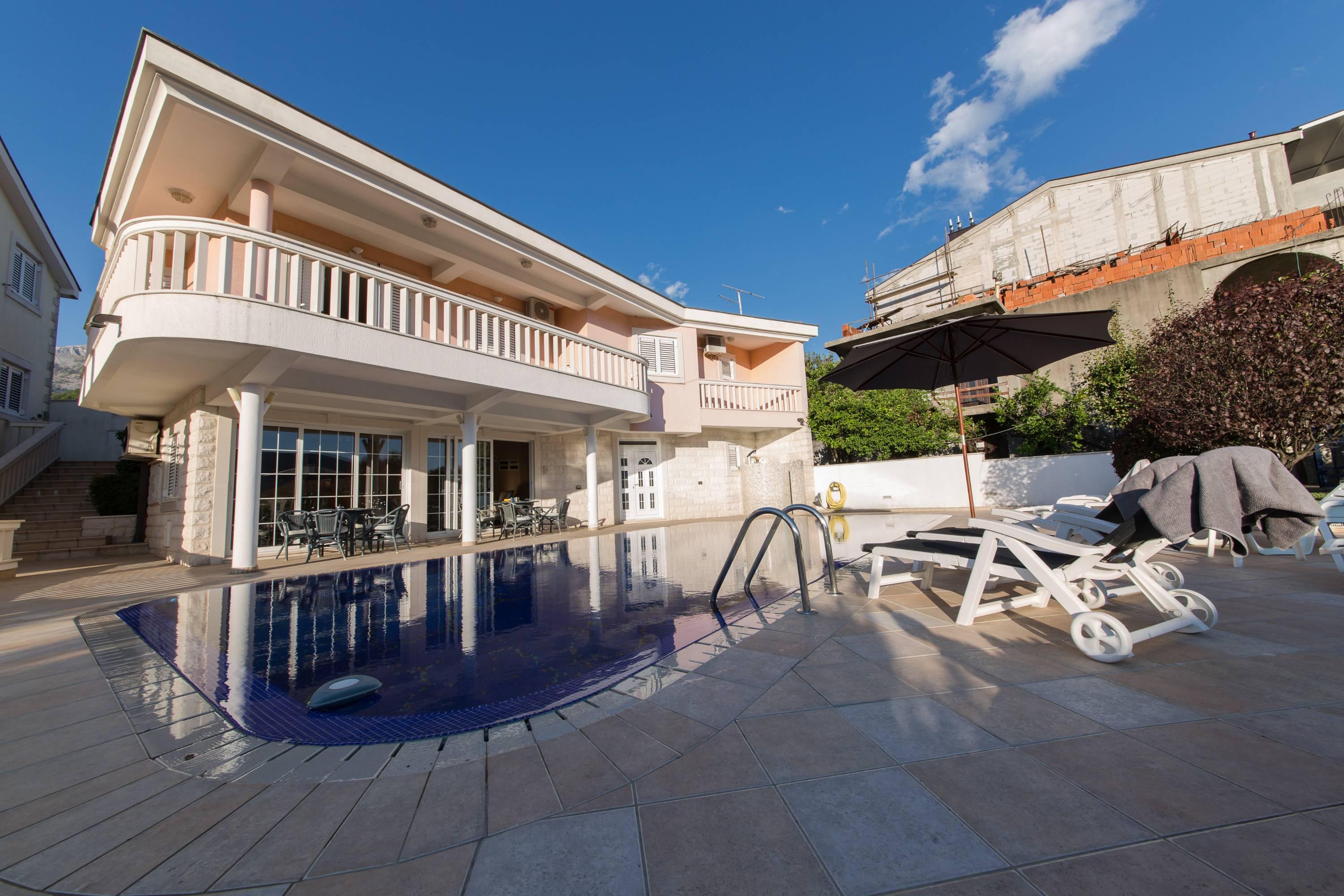 Apartments P&N Resort Херцег-Нови Экстерьер фото